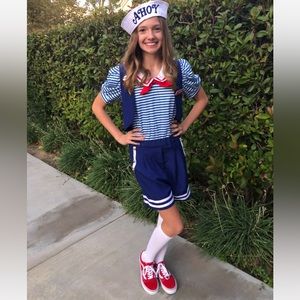 Stranger Things Costume, Robin Scoops Ahoy. Youth XL
